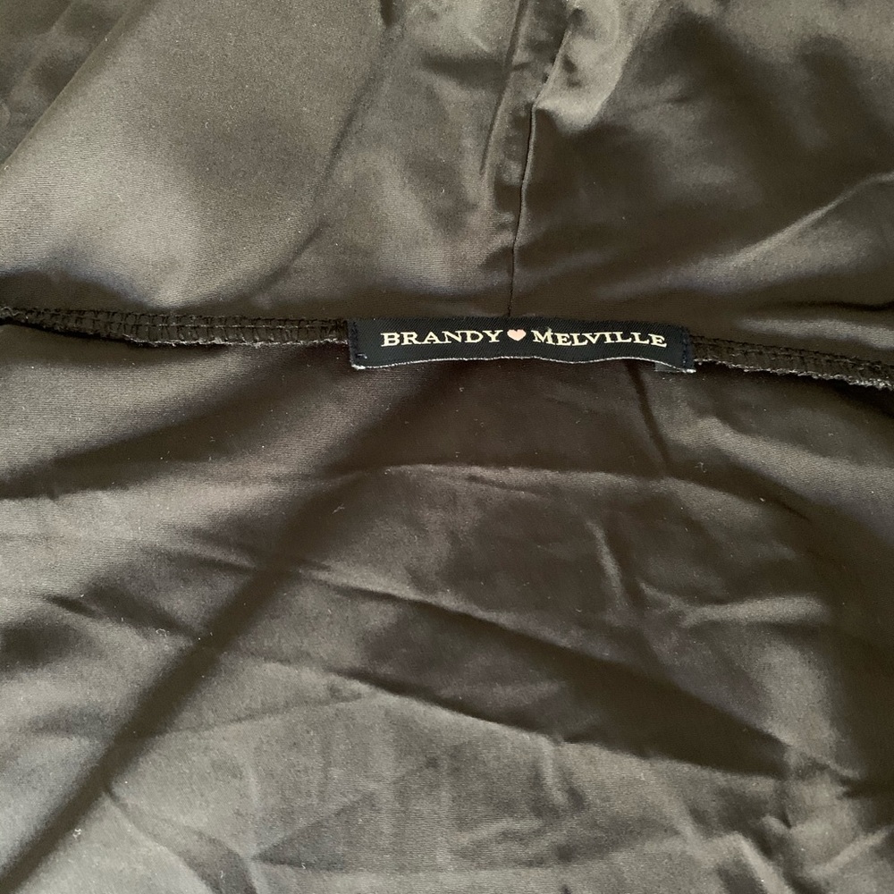 Windbreaker - Picture 3 of 3